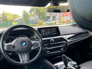 BMW 5 Series foto 6