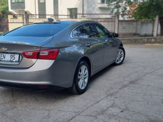 Chevrolet Malibu foto 3