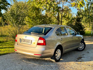 Skoda Octavia foto 2