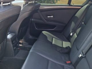 BMW 5 Series фото 6