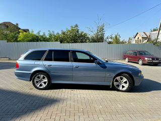 BMW 5 Series foto 5