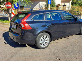 Volvo V60 foto 3