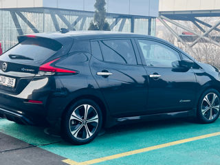 Nissan Leaf foto 1