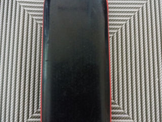 Кнопочный телефон Samsung foto 2