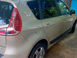 Renault Scenic foto 5