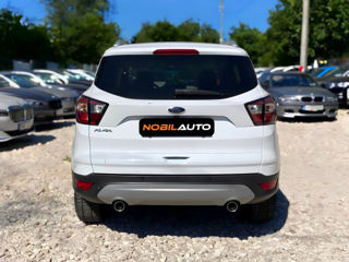 Ford Kuga foto 6