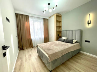 Apartament cu 2 camere, 68 m², Buiucani, Chișinău foto 3