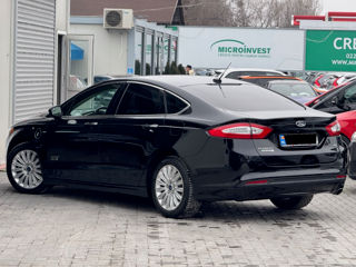 Ford Fusion foto 4