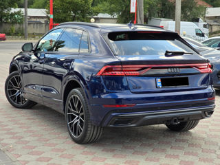 Audi Q8 foto 3