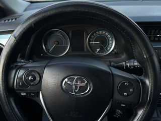 Toyota Auris foto 7