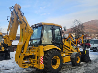 Buldoexcavator macao bx900 d .preț cu tva