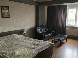 Apartament cu 1 cameră, 70 m², Centru, Chișinău