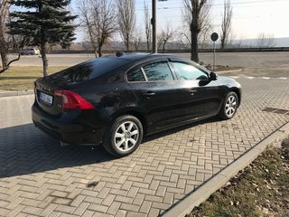 Volvo S60 foto 5