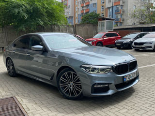 BMW 5 Series foto 3