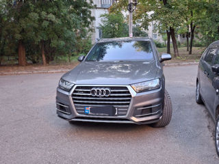 Audi Q7 foto 5