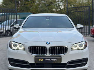 BMW 5 Series foto 2