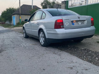 Volkswagen Passat foto 8