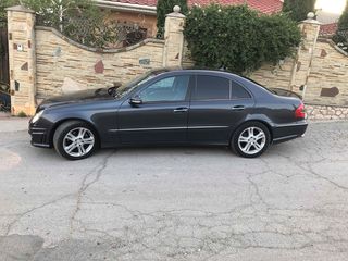 Mercedes E Class foto 5