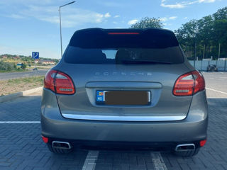 Porsche Cayenne foto 2