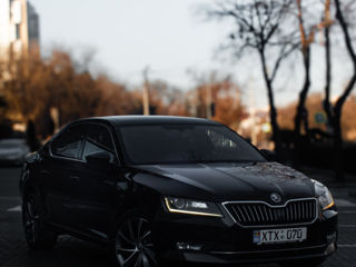 Skoda Superb foto 3