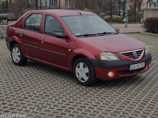 Dacia Logan foto 2