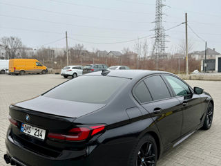 BMW 5 Series foto 11