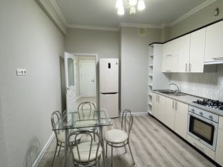 Se ofera în chirie apartament cu 2 dormitoare + living, Centru Lev Tolstoi 74 foto 4