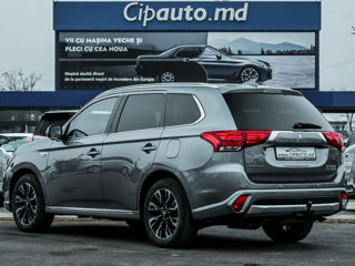 Mitsubishi Outlander foto 5