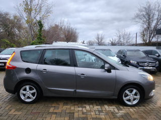 Renault Grand Scenic foto 4