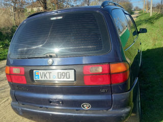 Volkswagen Sharan foto 4