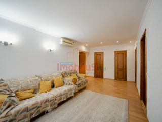 Apartament cu 2 camere, 53 m², Poșta Veche, Chișinău foto 4