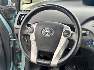 Toyota Prius foto 9