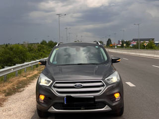 Ford Kuga foto 2