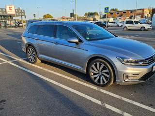 Volkswagen Passat foto 6