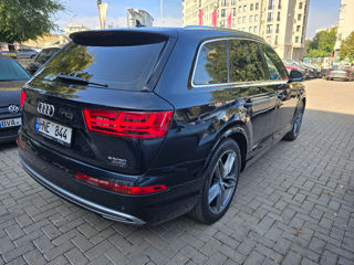 Audi Q7 e-tron foto 5