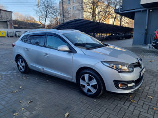 Renault Megane foto 2