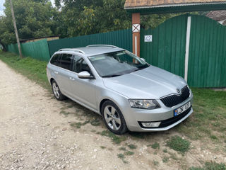 Skoda Octavia foto 1