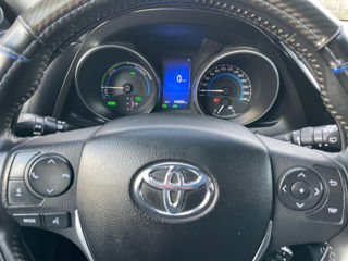 Toyota Auris foto 8