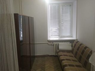 Apartament cu 2 camere, 41 m², Botanica, Chișinău foto 2