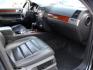 Volkswagen Touareg foto 7