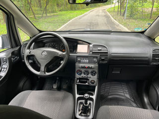 Opel Zafira foto 5