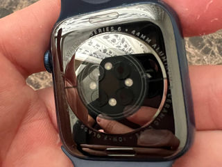 Apple Watch 6 32gb 44mm foto 3