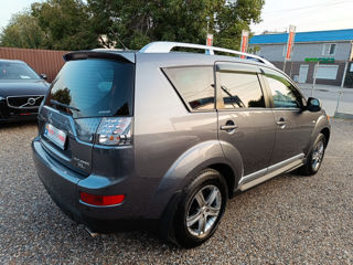 Mitsubishi Outlander foto 4