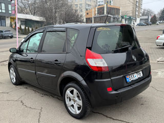 Renault Scenic foto 5