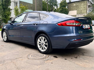 Ford Fusion фото 2