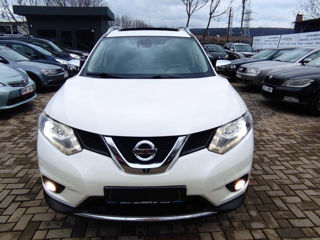 Nissan X-Trail foto 1