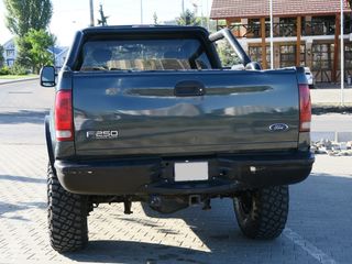 Ford F-250 foto 7