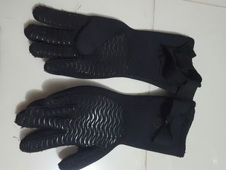 Продам костюм для подводной охоты.. перчатки неопреновые foto 6