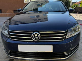 Volkswagen Passat foto 1