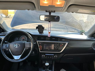 Toyota Auris foto 3